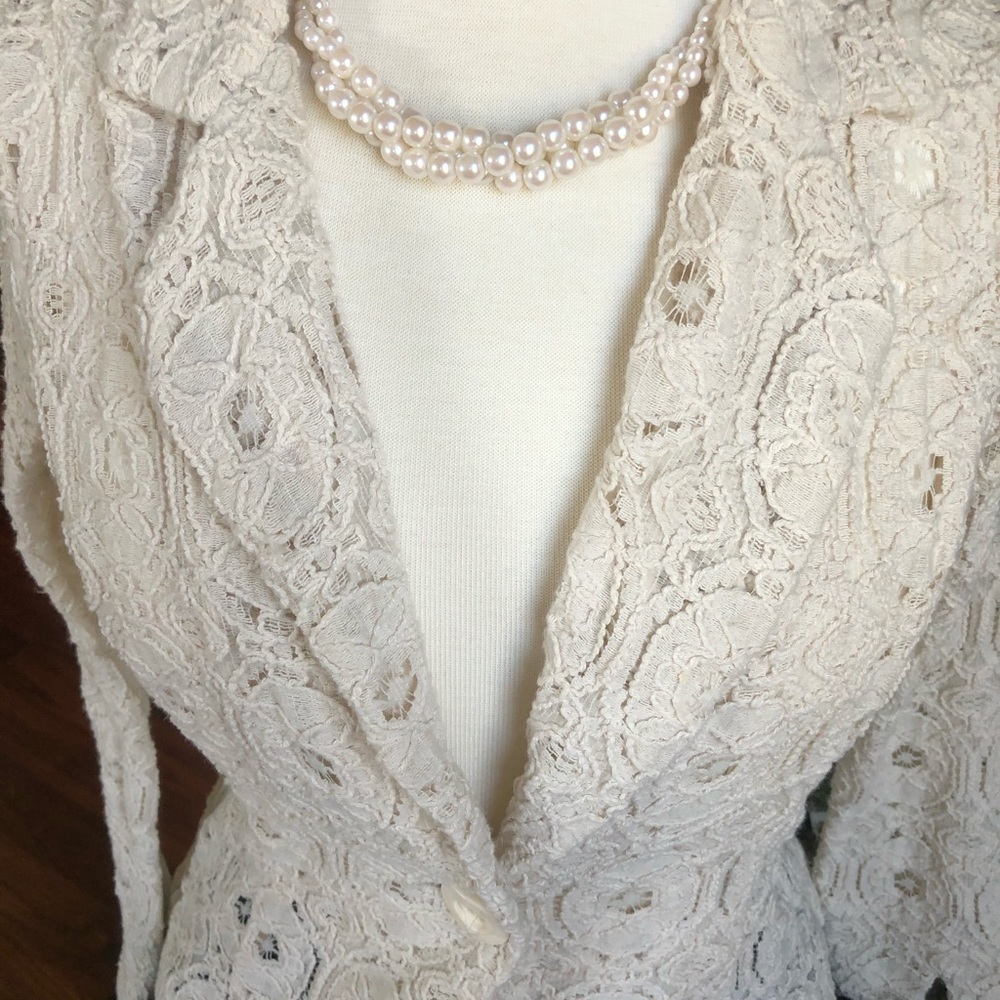 Lace blazer